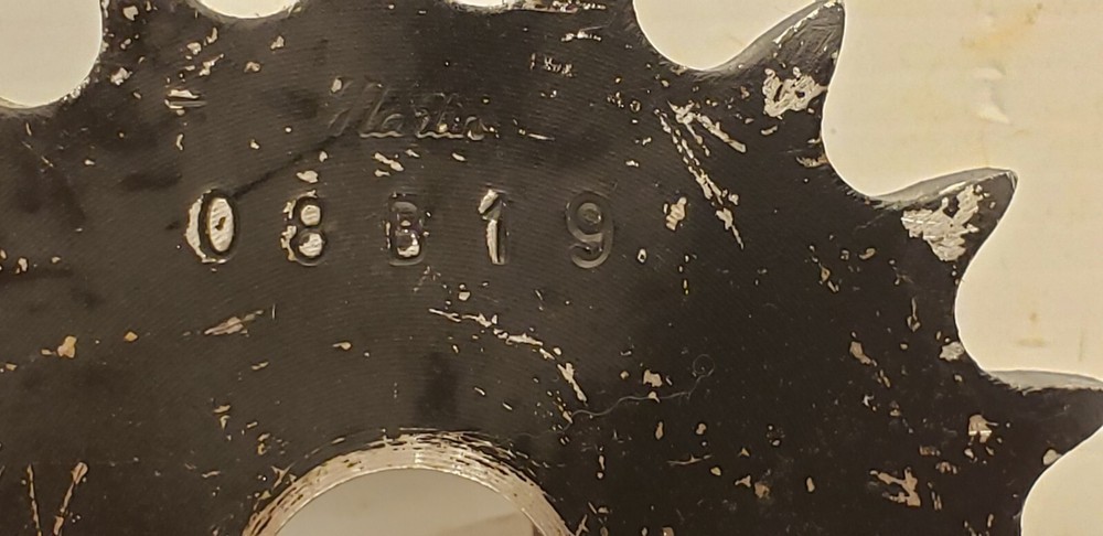 MARTIN 08B19 ROLLER CHAIN SPROCKET, 19 TEETH, 18mm