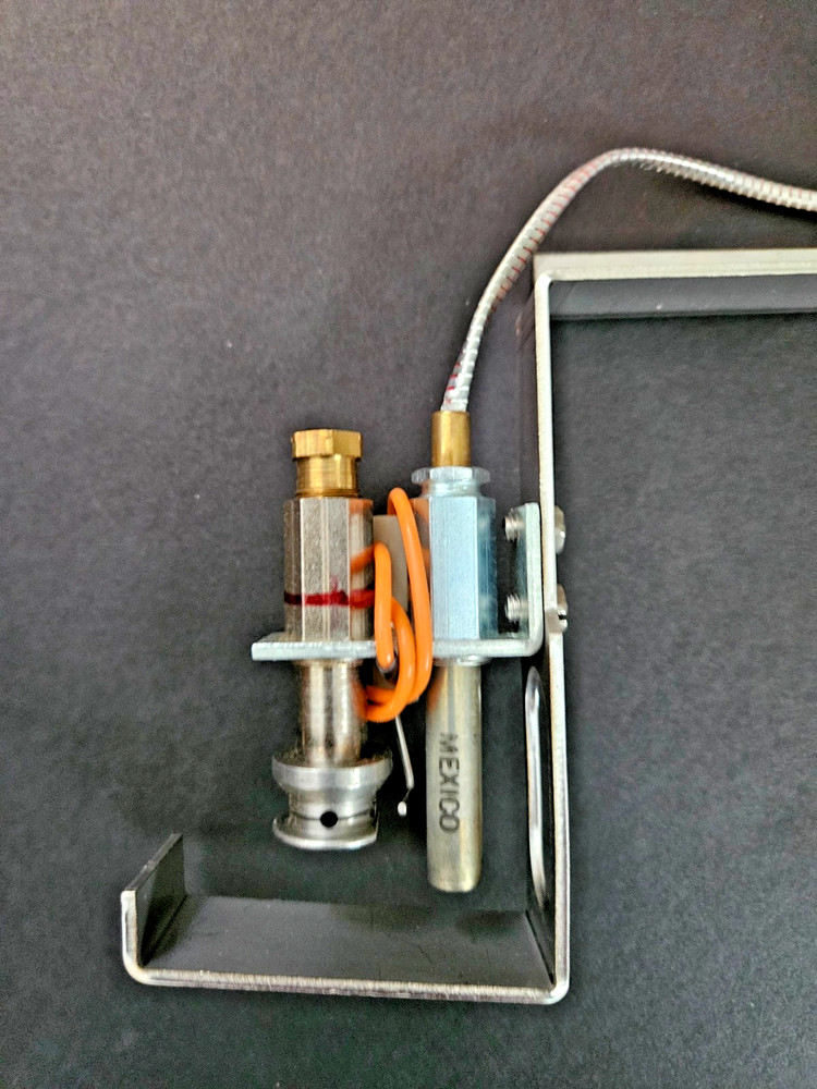 Hayward Model HAXPLT1932 Propane Pilot - New Old Stock