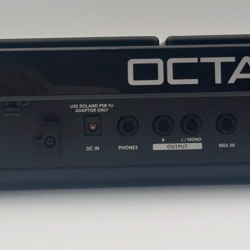 Roland Octapad SPD-30 BK 8-Pad Sampling Effects Electronic Module