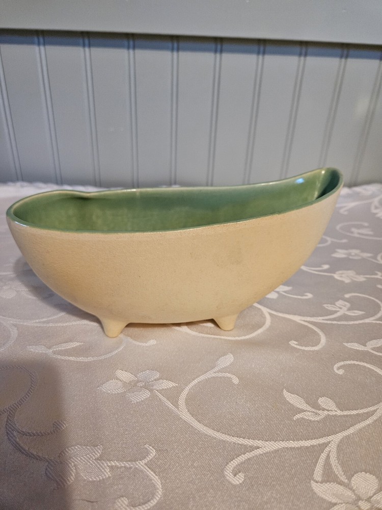 McCoy Footed Pottery Planter Vase #207 USA