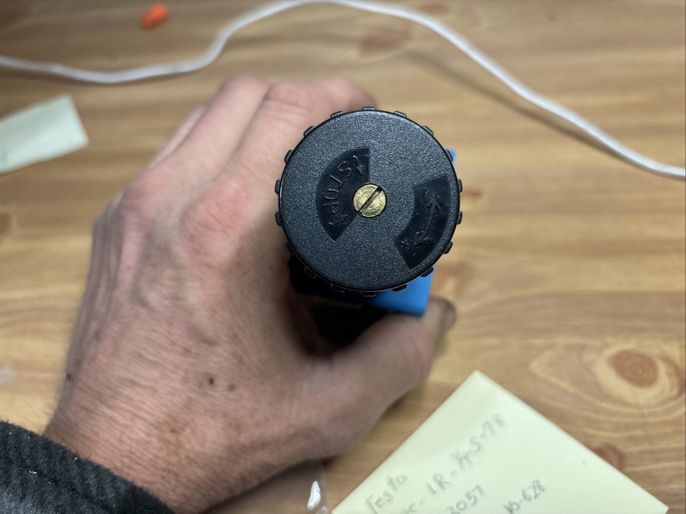 1PC FESTO LR-1/4 -s-78 pressure reducing valve