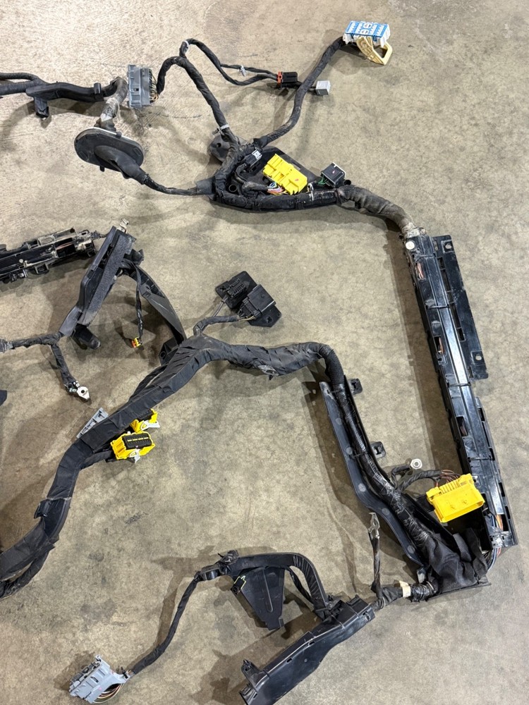 Body Wiring Harness 23476753