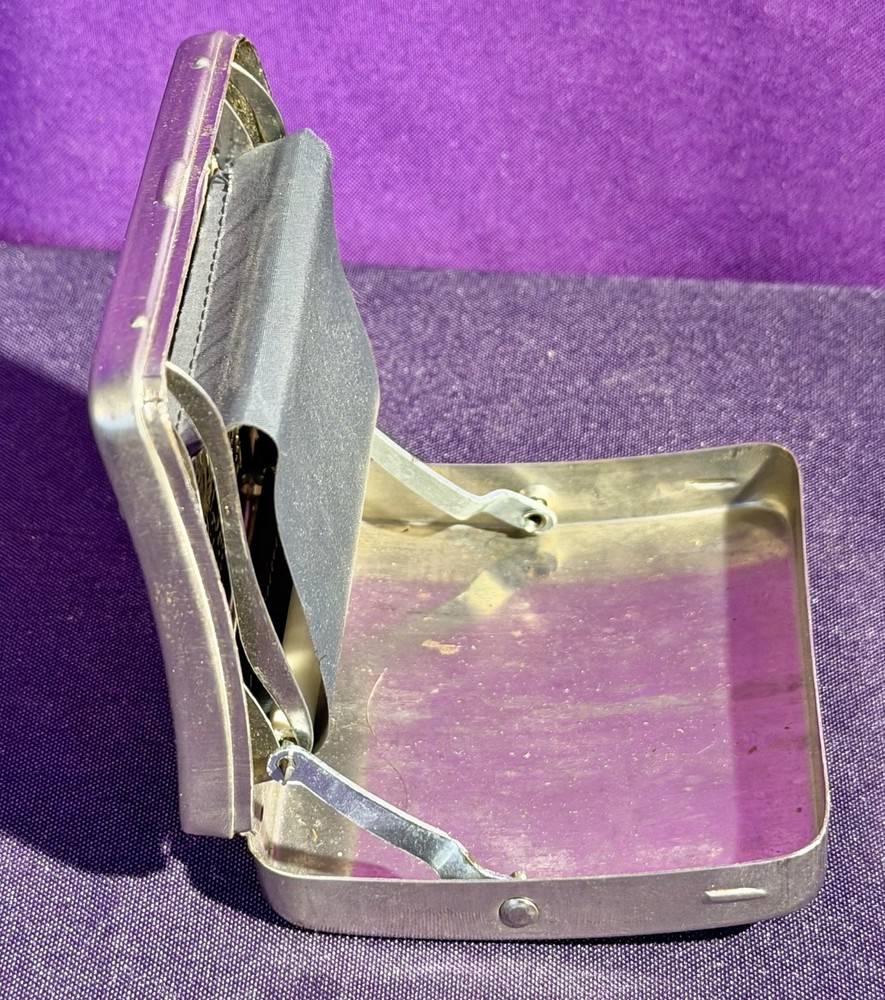 Vintage old cigarette rolling machine cigarette case Detailed Tool RAPID German
