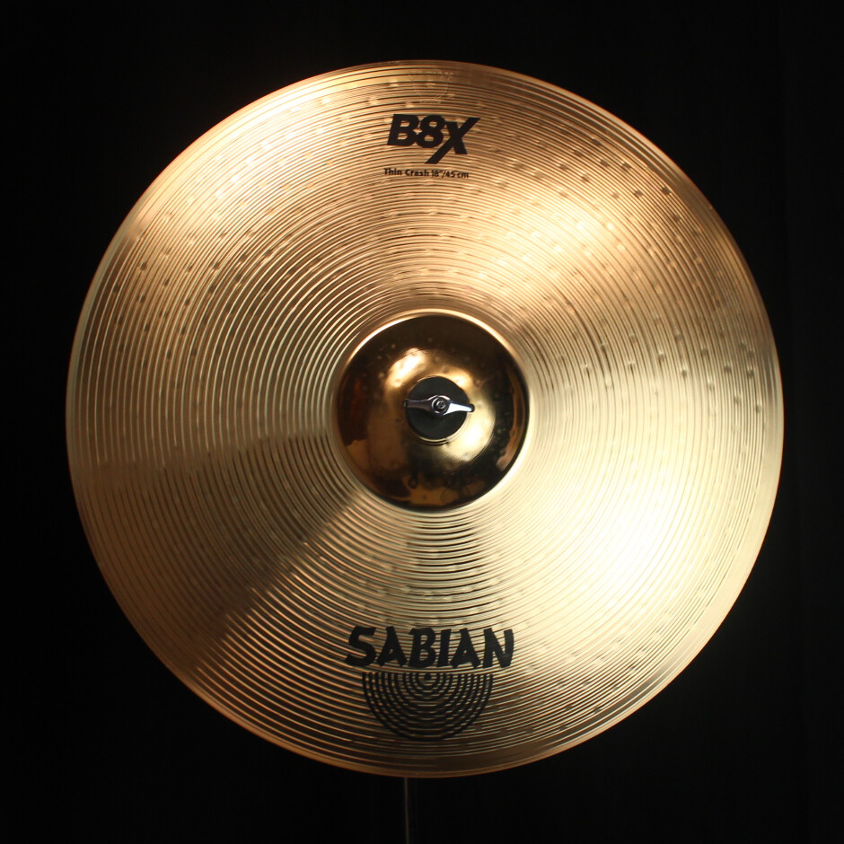 Sabian 18" B8X Thin Crash - 1374g (video demo)