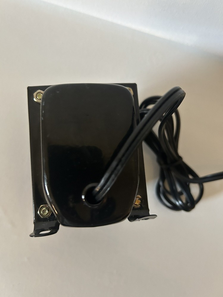 PANTHER STEP DOWN VOLTAGE TRANSFORMER Volt 50W Output 110V Input 220V