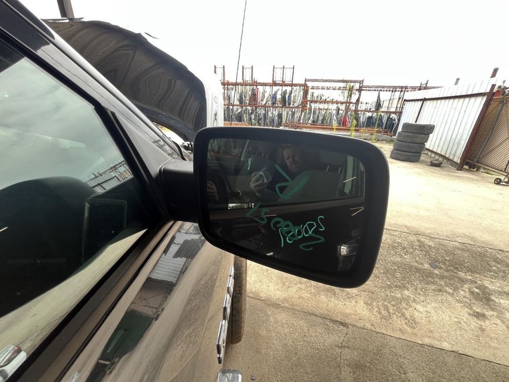TDODR1500 2016 Glove Box 70804