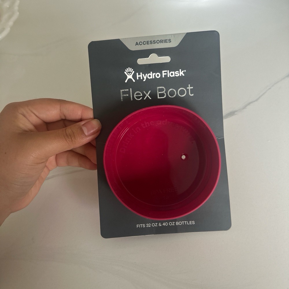 Hydro Flask Flex Boot Medium Silicone Bottle Boot Fits 32 oz & 40 oz