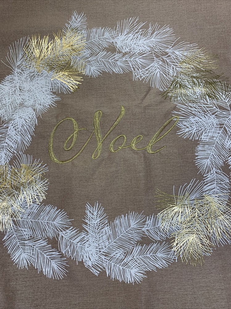 Blush Noel Wreath Holiday Table Runner 13" x 70"