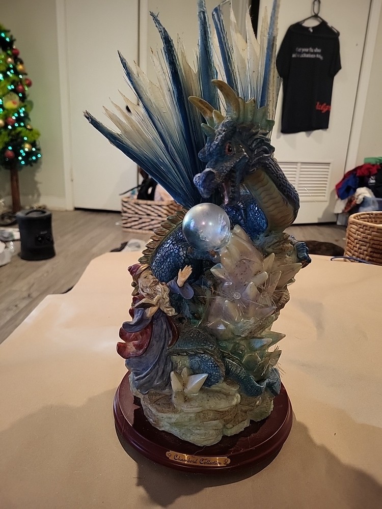 Chambord Collection Dragon Statue