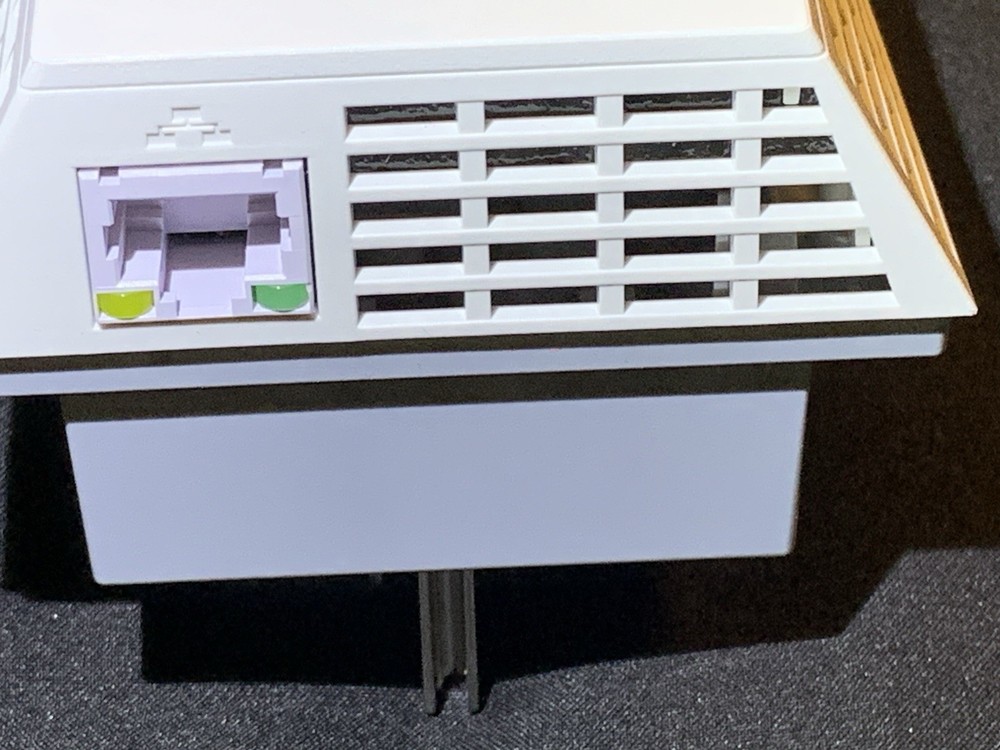 Netgear AC1900 Wireless WiFi Mesh Range Extender EX6400v2