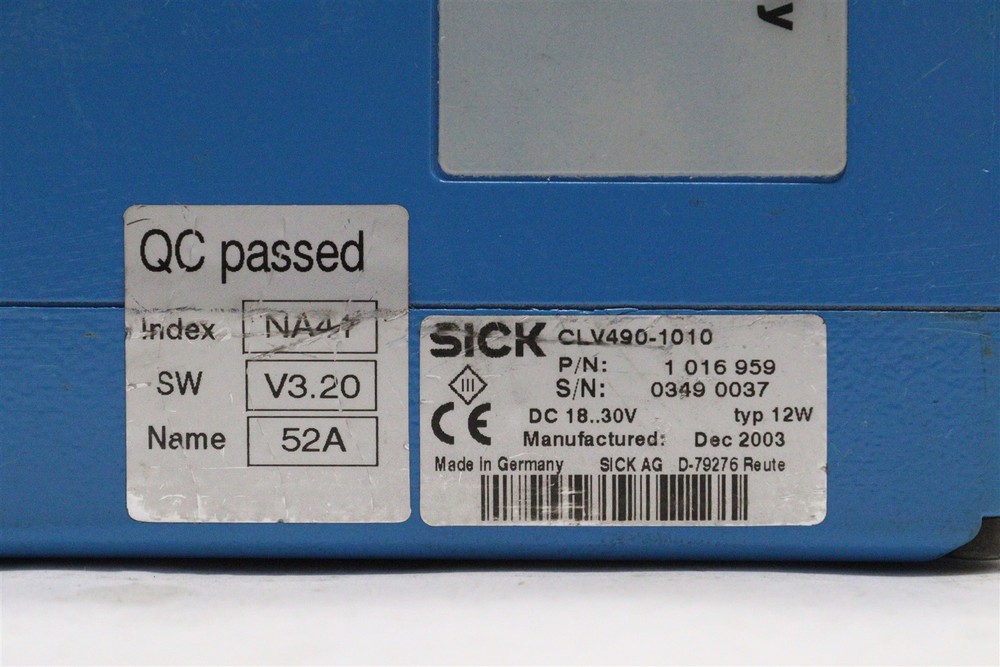 SICK FIXED MOUNT BARCODE SCANNER CLV490-1010 NO CABLE