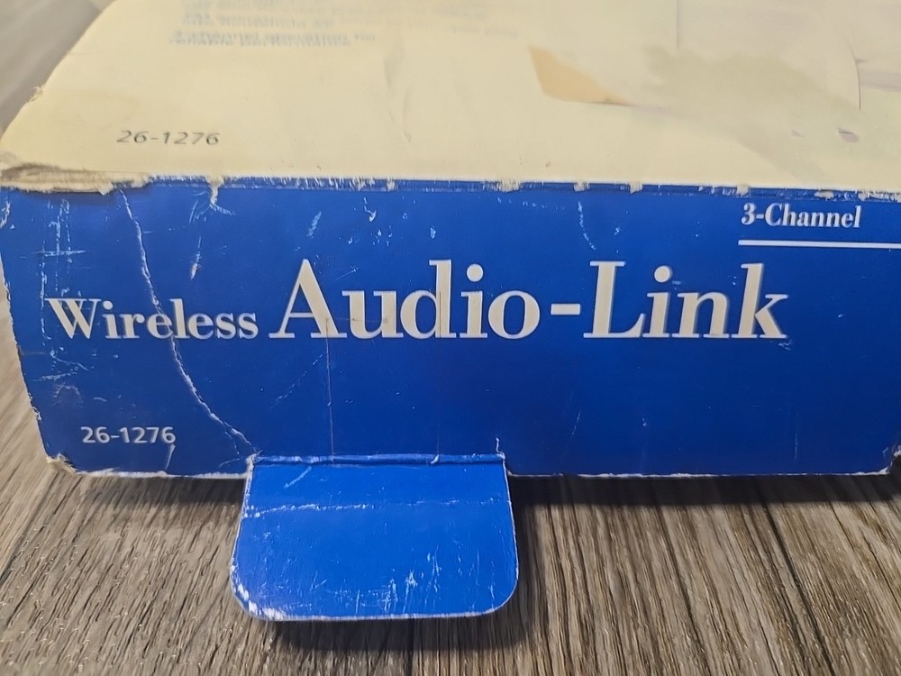 Radio Shack Wireless Audio Transmitter 26-1276