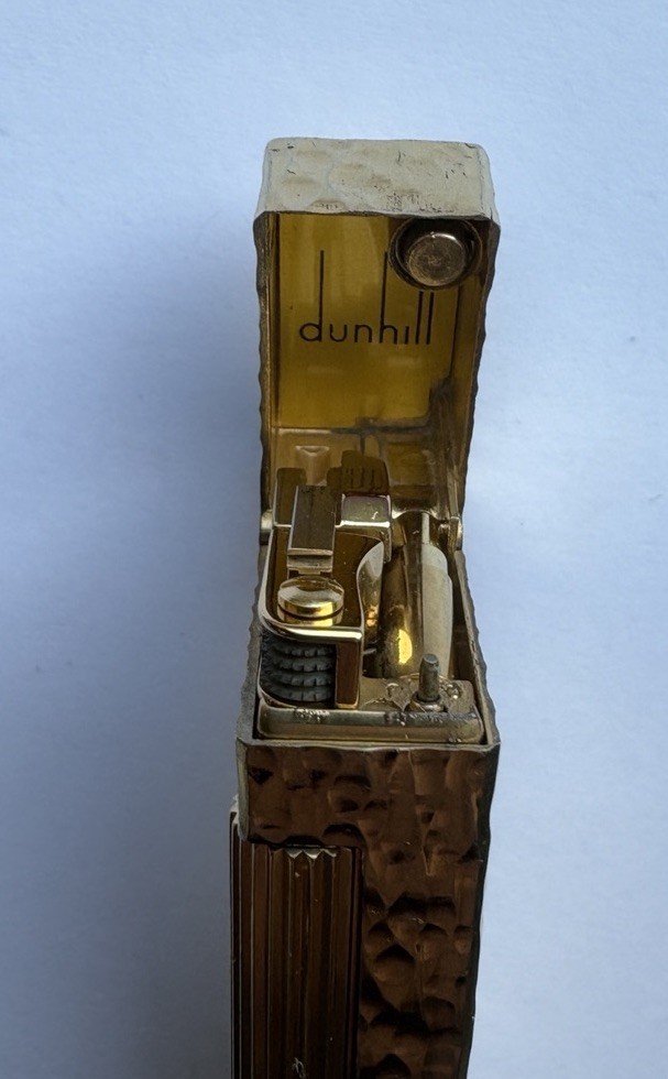 MINT Dunhill Gold ‘Bark’ Rollagas Lighter- Fully Overhauled
