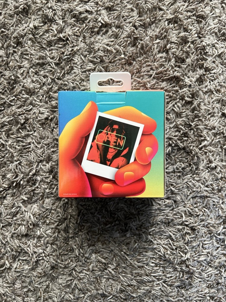 Polaroid Go Instant Camera (Discontinued)