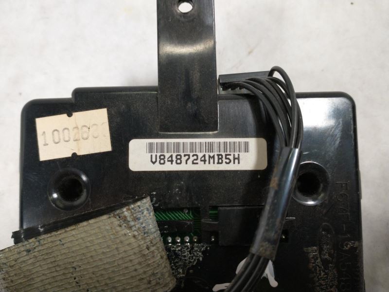 Info-GPS-TV Screen Front Message Center Fits 97 EXPLORER 77107