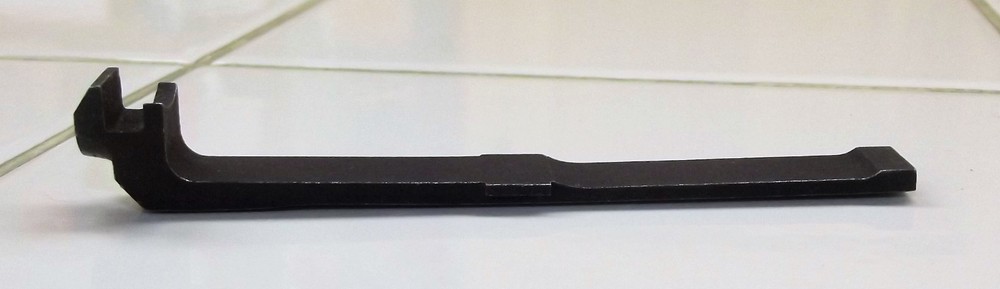 Remington 8 or 81 Extractor 30 or 32 (J-58)