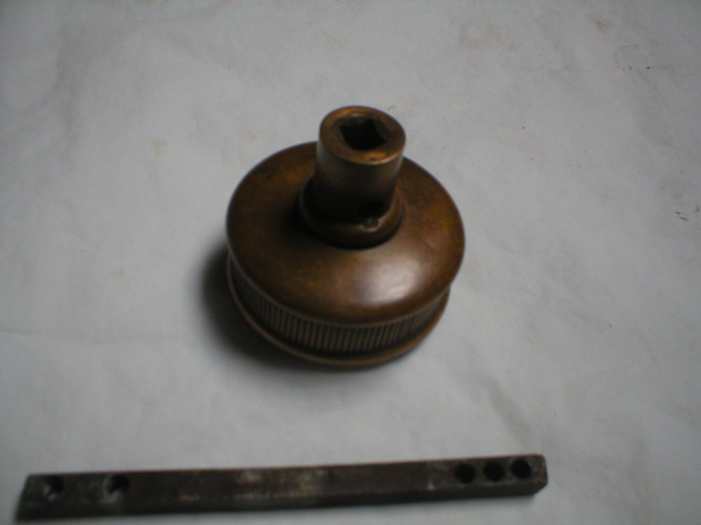 Antique Drum Style Solid Brass Doorknob and Spindle