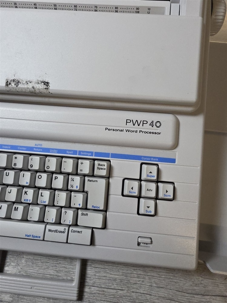 Smith Corona PWP 40 5D Electronic Typewriter - tested - working - includes disk