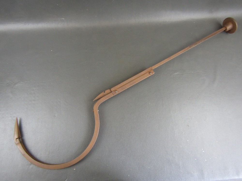 Vintage 22" thatchers needle old tool