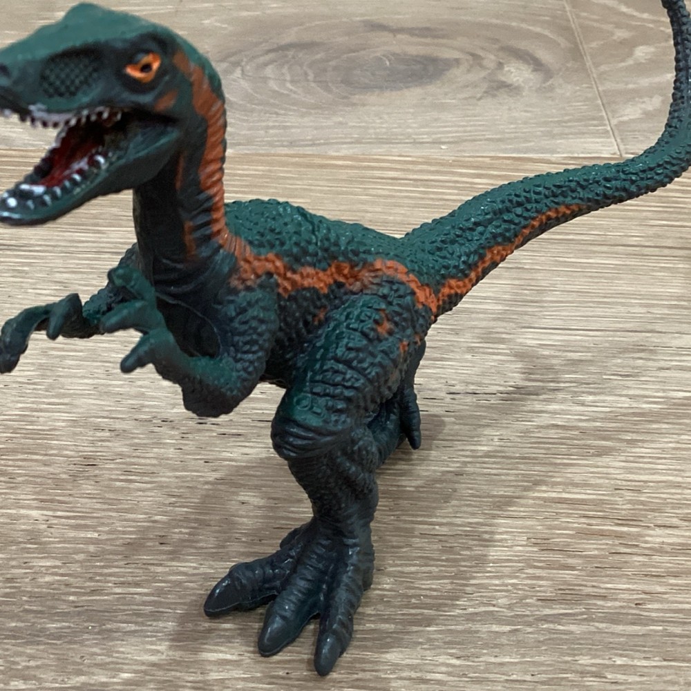Dinosaur set ! (Contains 11 dinosaurs) 🦖🦕