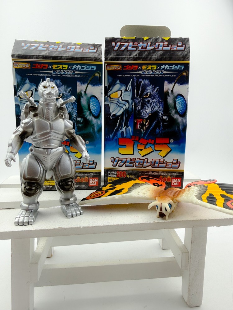 Godzilla Sofubi Selection Mechagodzilla 1993 & Mothra 2004 Figure Set Bandai
