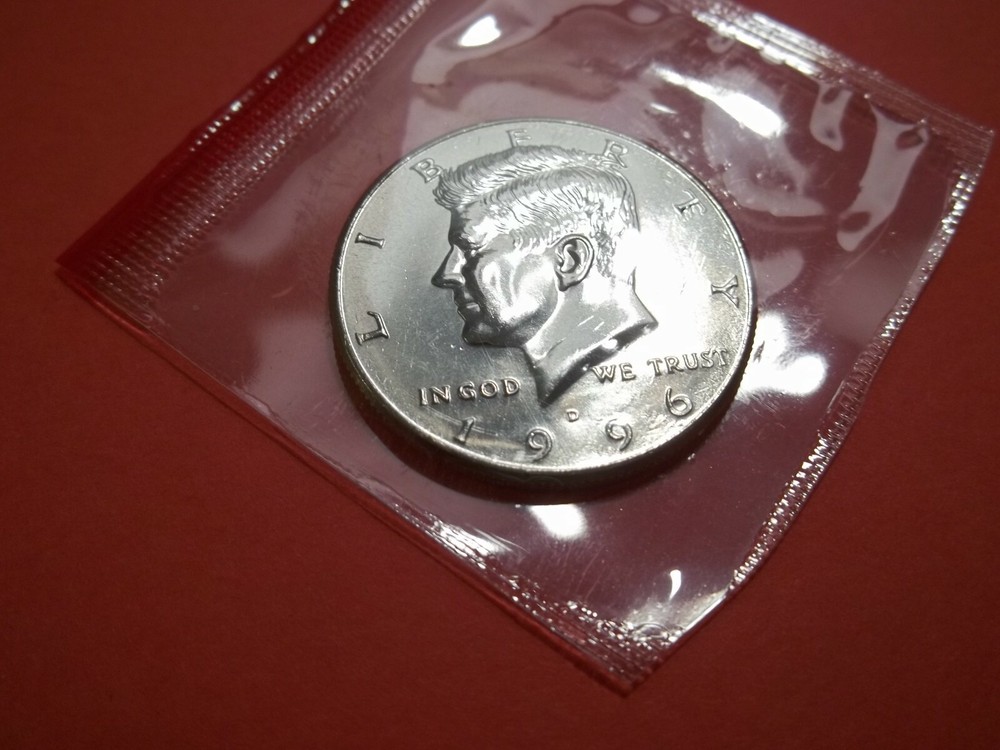 1996 D MINT Kennedy Half Dollar Unc. BU