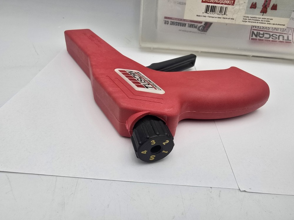 Tuscan Leveling System - Ergonomic Installation Tool