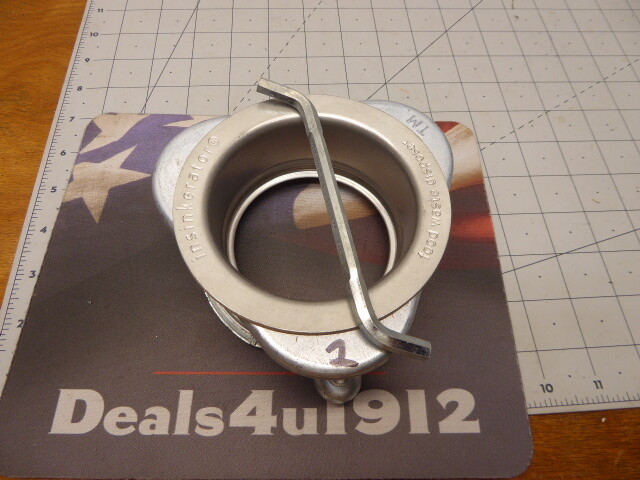 Insinkerator Quick Lock Mount For Garbage Disposals 1 New Open Box!