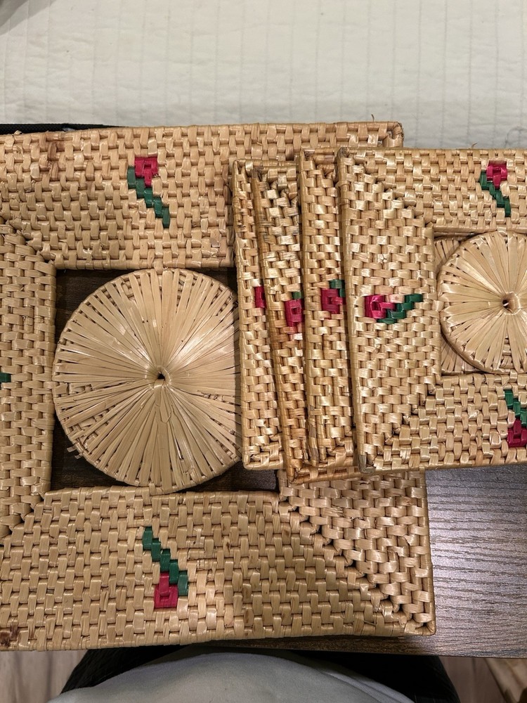 Complete Set Of Vintage Straw Kitchen Table Set Cherry Rose Pattern