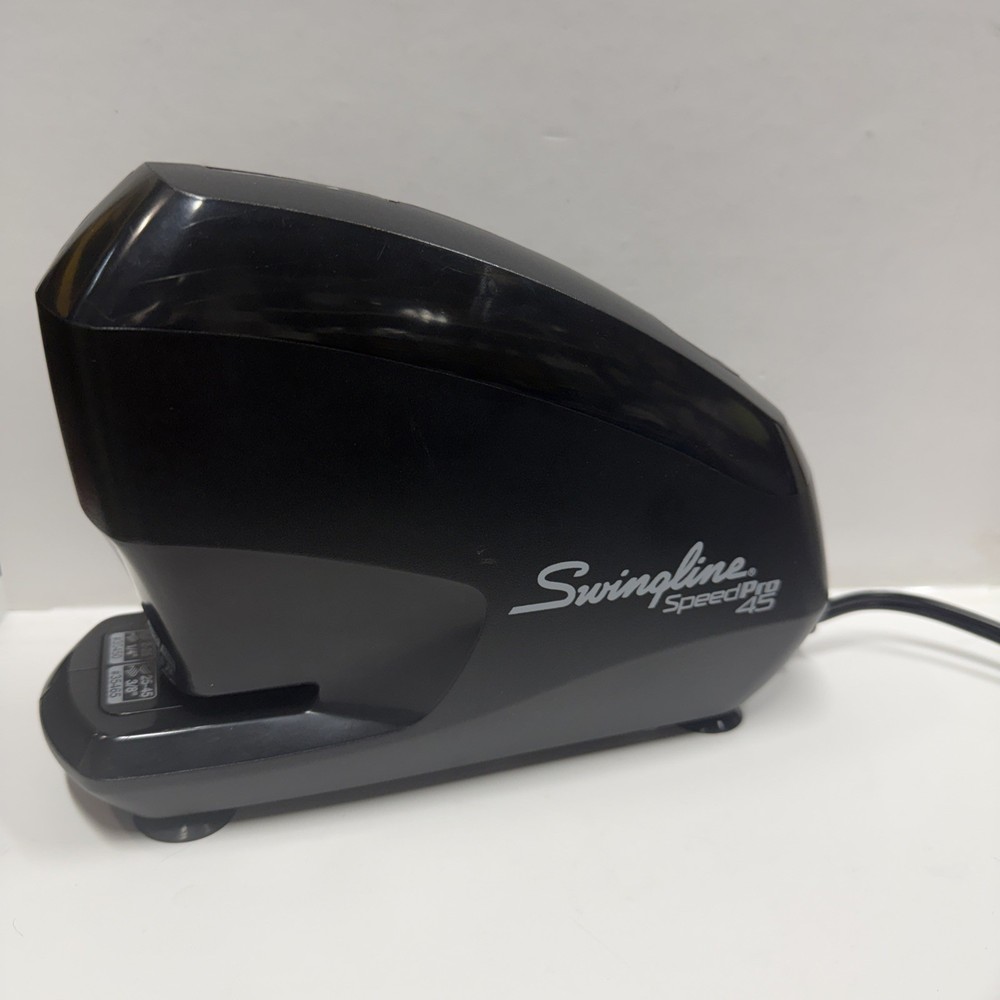 Swingline SpeedPro 45 Electric Stapler S7042141 Black
