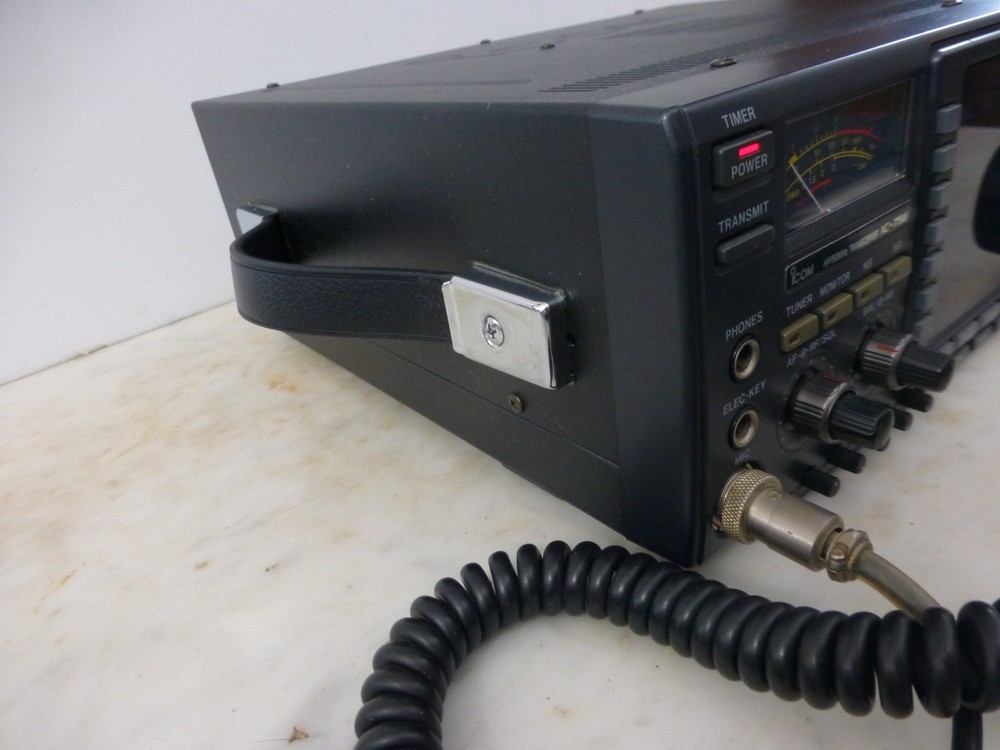 Nice, Working Icom IC-756 Transceiver with Computer Mod, Microphone and Papers