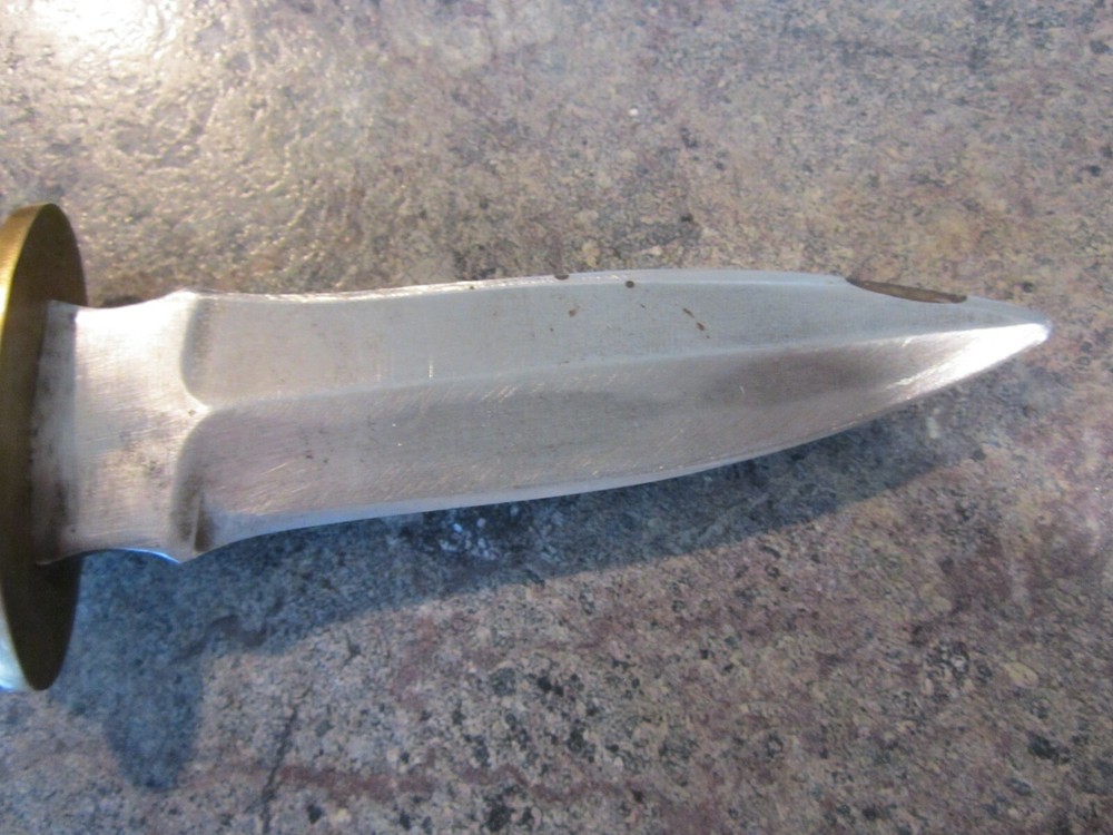 Custom 7 3/4" Fixed blade Dagger spear point knife in custom leather Sheath EUC