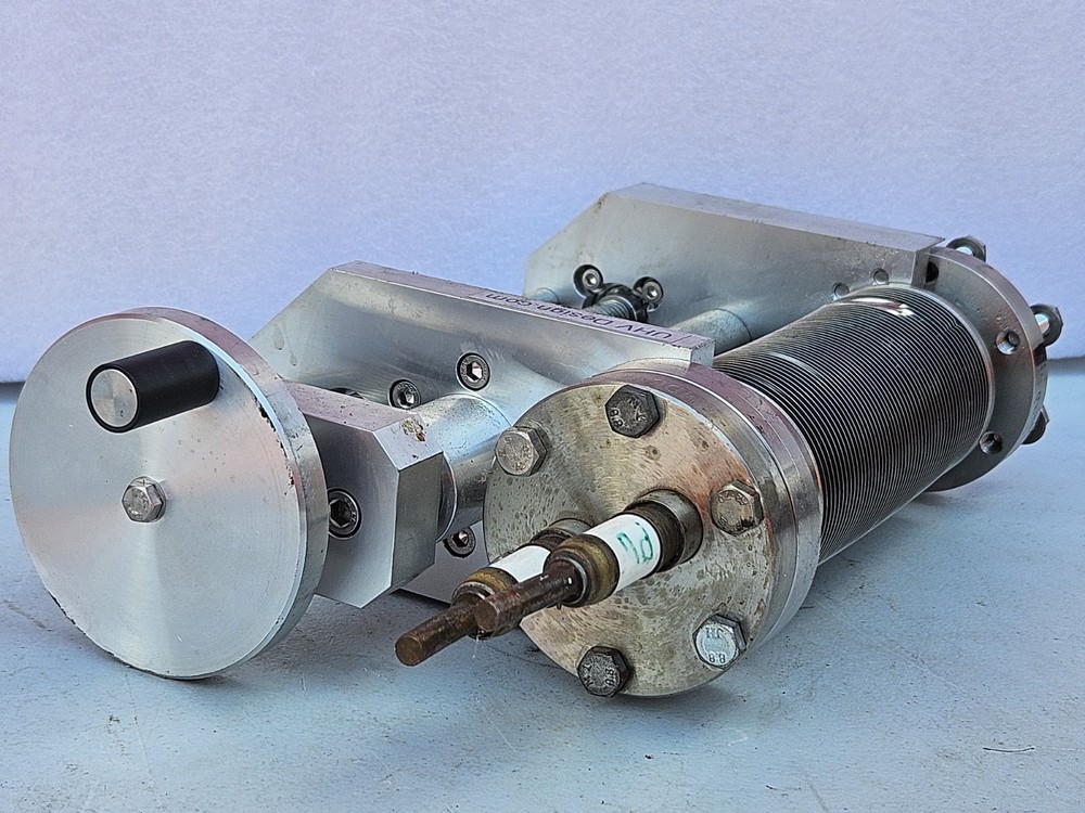 UHV Linear Motion Feedthrough Assembly w/ Bellows, Electrical & Fluid Feedthroug