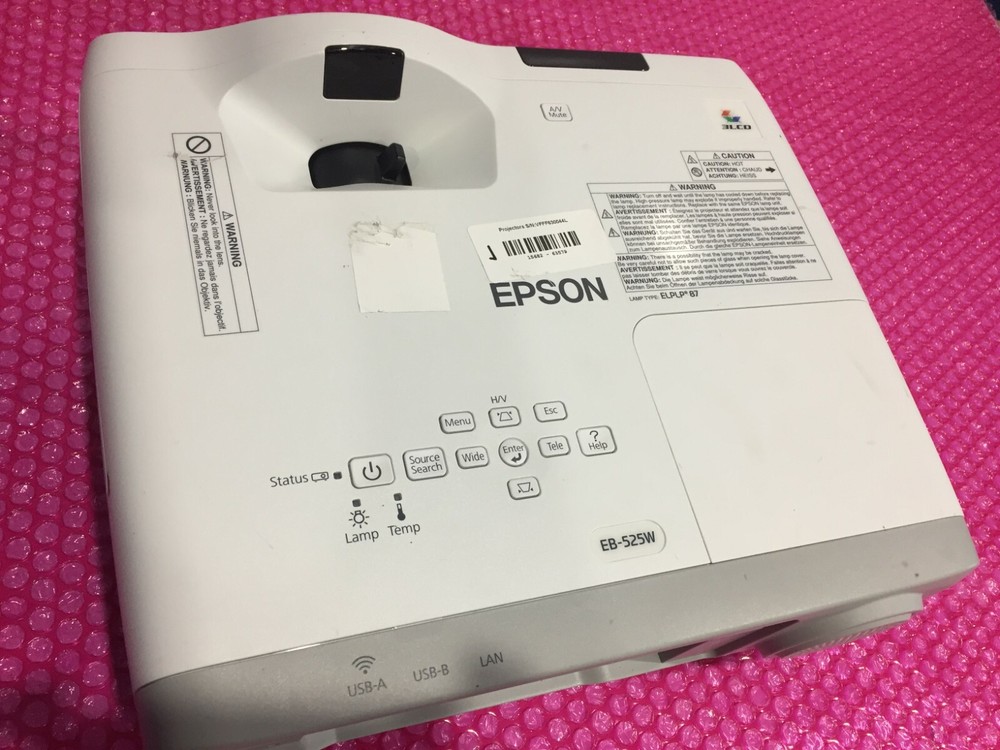 Epson EB525W Used Projector no remote controller