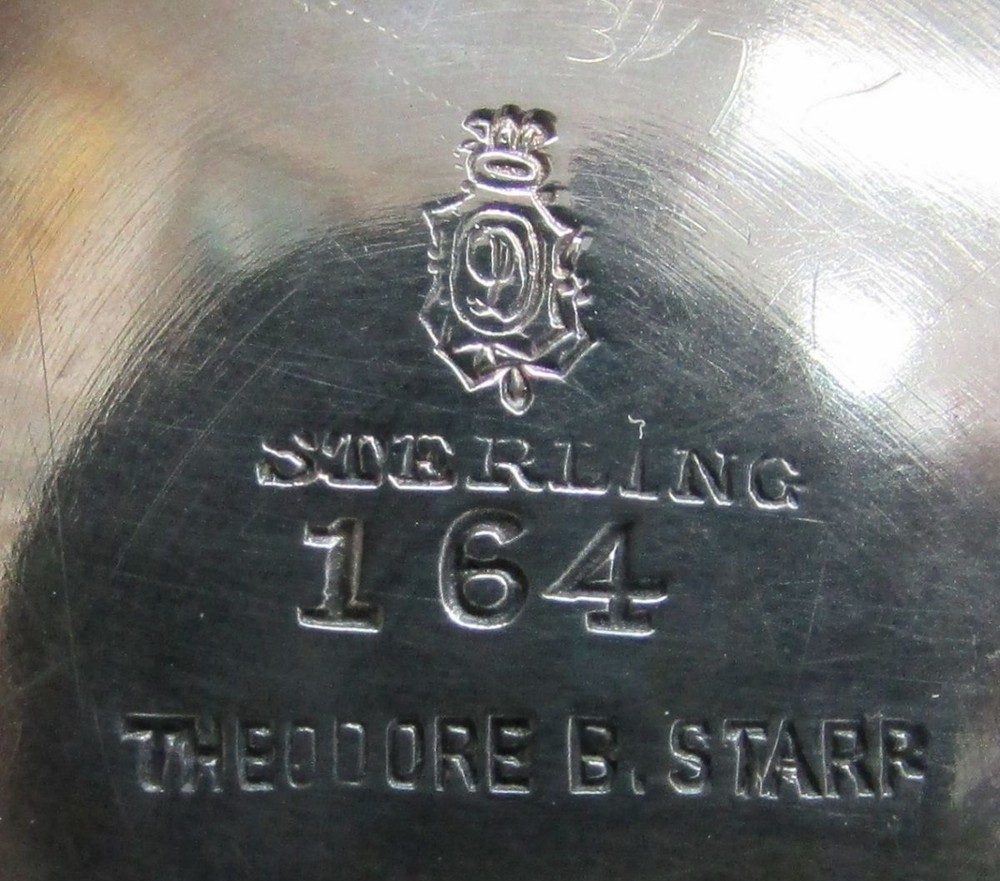 FABULOUS THEODORE B STARR STERLING SILVER & CRYSTAL CASTER