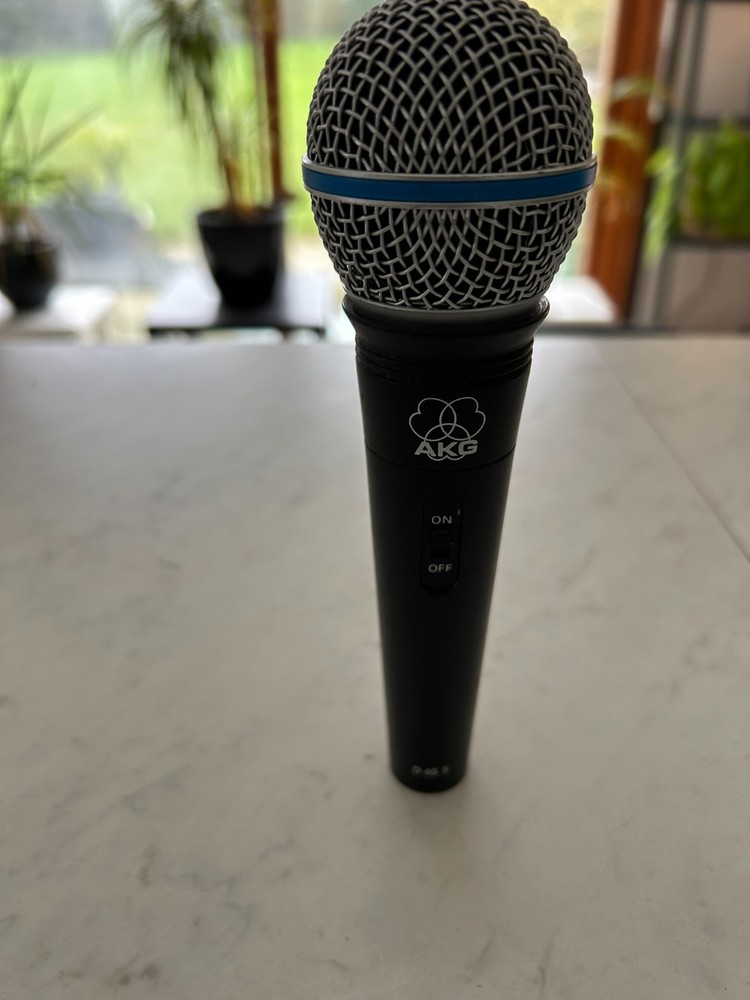 AKG D65S Microphone