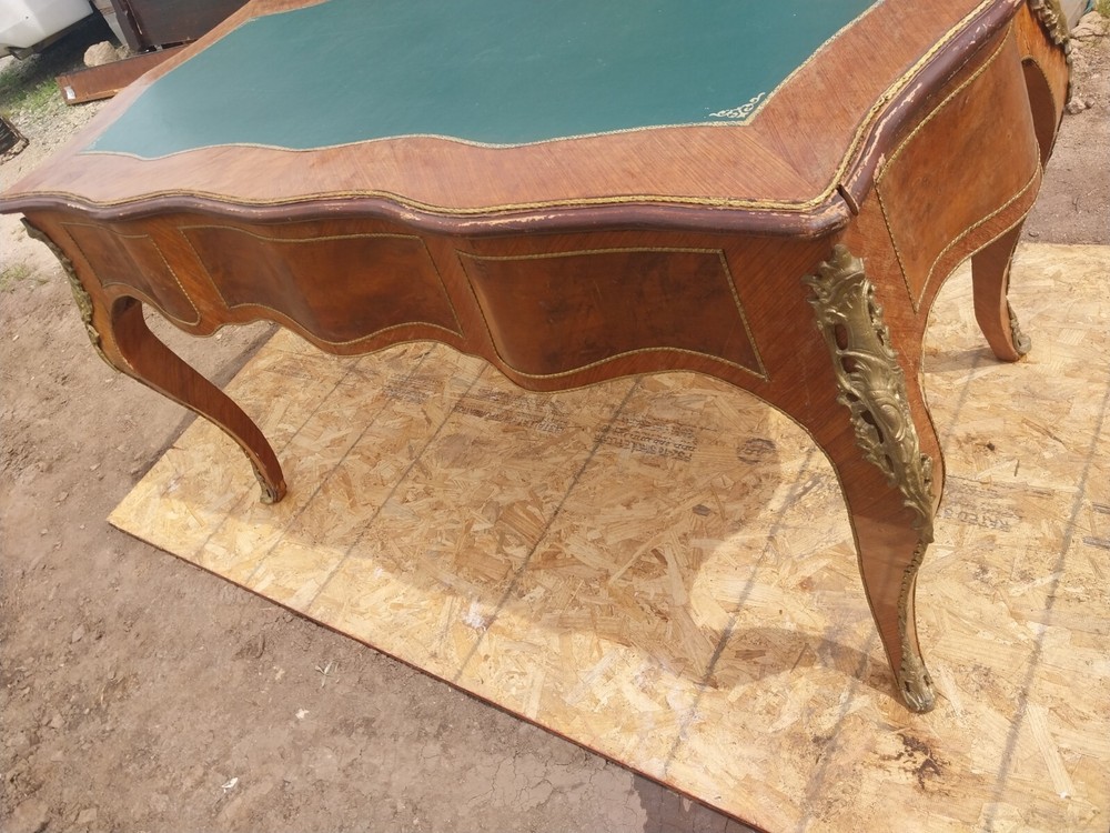 French Louis Style Writting Desk