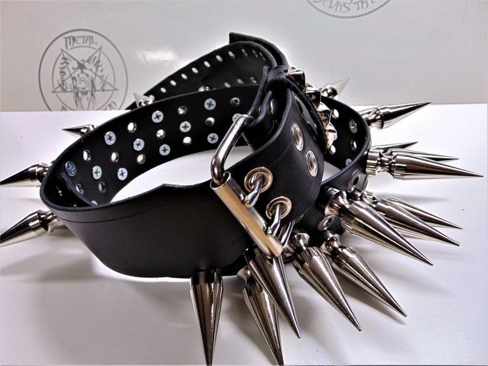 LEATHER SPIKED GUITAR STRAP. (MDLS0056)..... SUFFOCATION