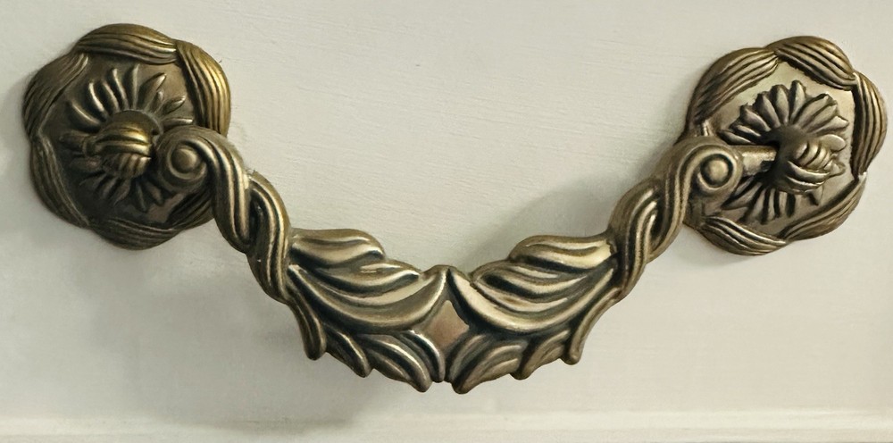Bob Mackie Drawer Pulls Set Of 4