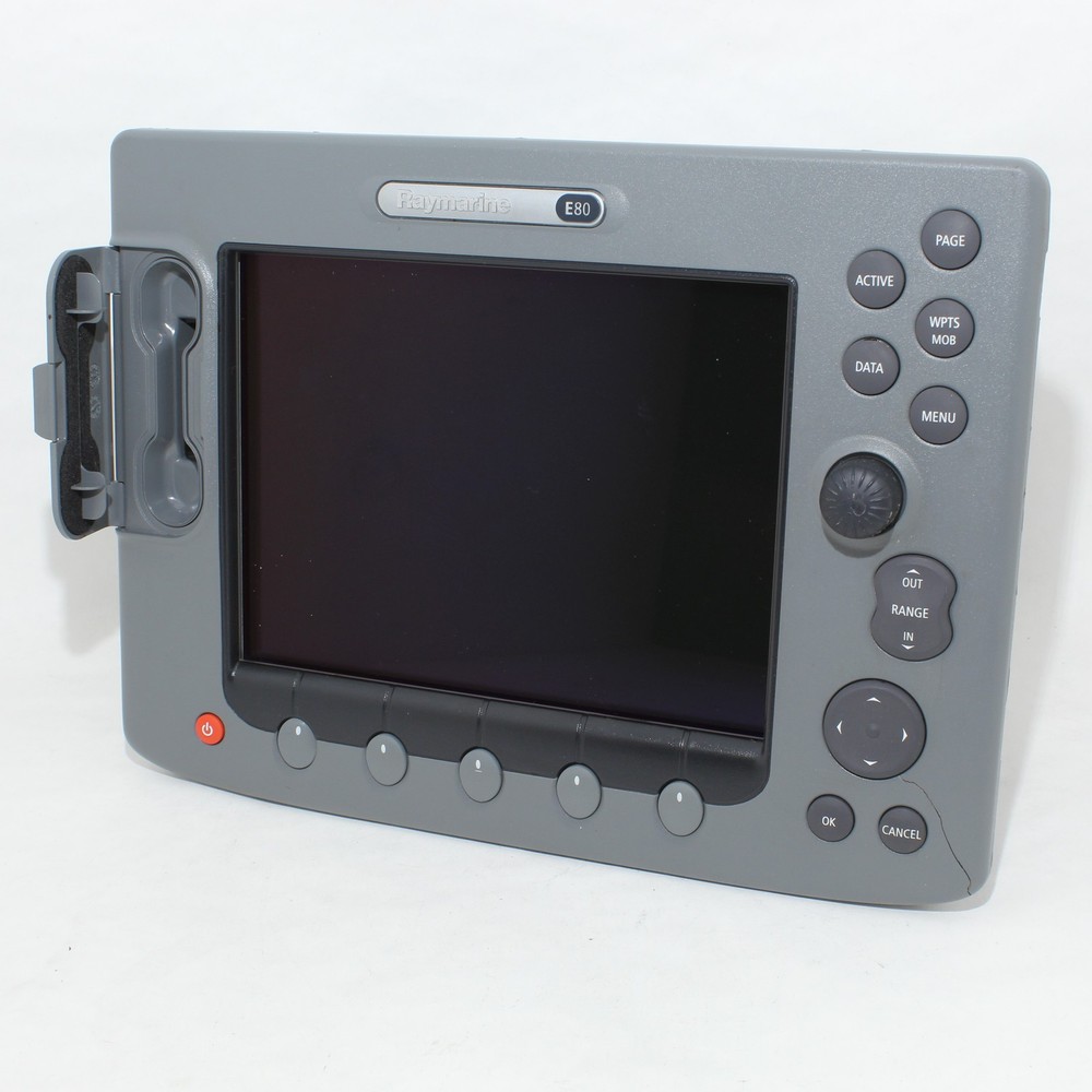 Raymarine E80 Classic 8.4" Marine Chartplotter GPS Radar Multifunction