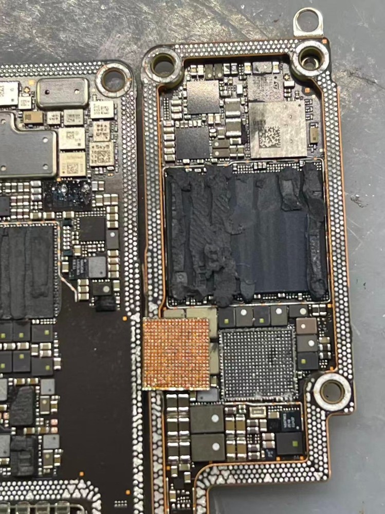 iPhone all models Logic Board Diagnostic Repair Service (All Issues)