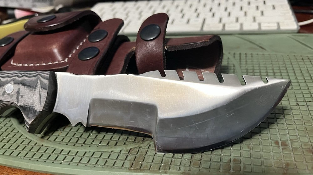 GCS Tracker Knife Leather Sheath