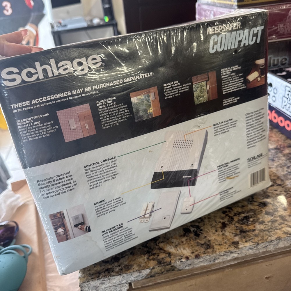Schlage Keepsafer Compact Home & Apartment Security System w/ Remote 71-151