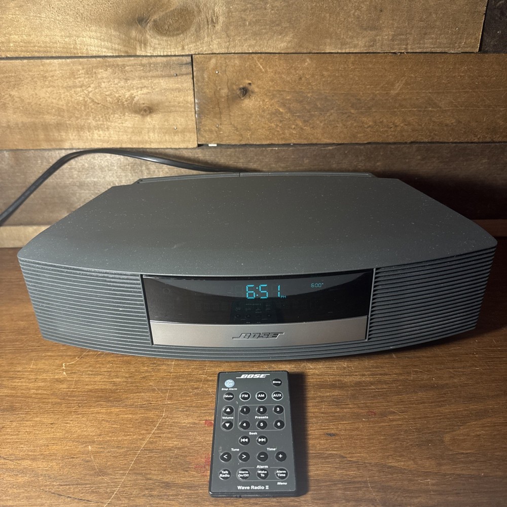 Bose Wave Radio AM/FM With Remote Grey  *TESTED*