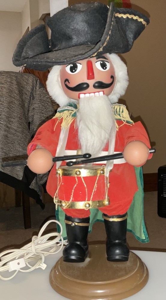 Vintage Nutcracker Animated With Drum -works