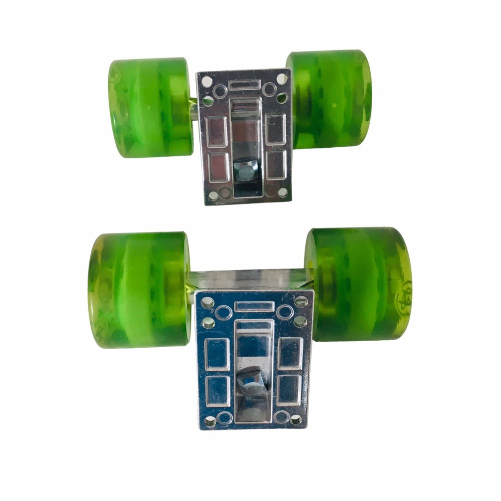 Skateboard Wheels Green Translucent w/Baseplate & Hardware