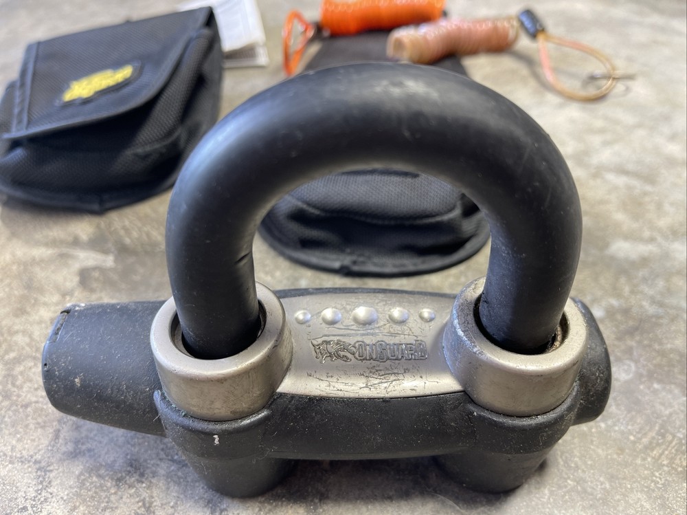 On Guard Motorcycle Anti-cut Lock