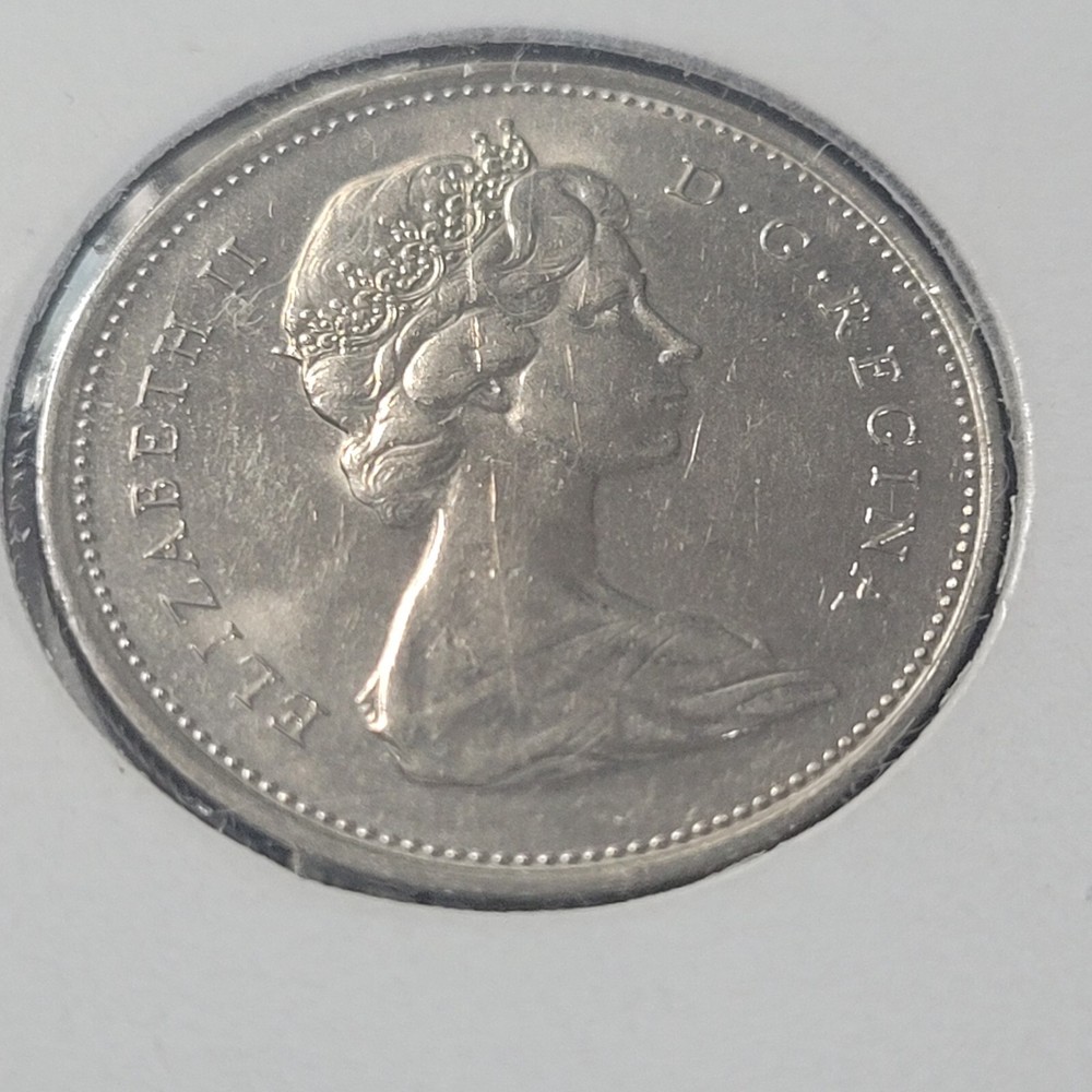 1972 CANADIAN QUARTER ( Mint)