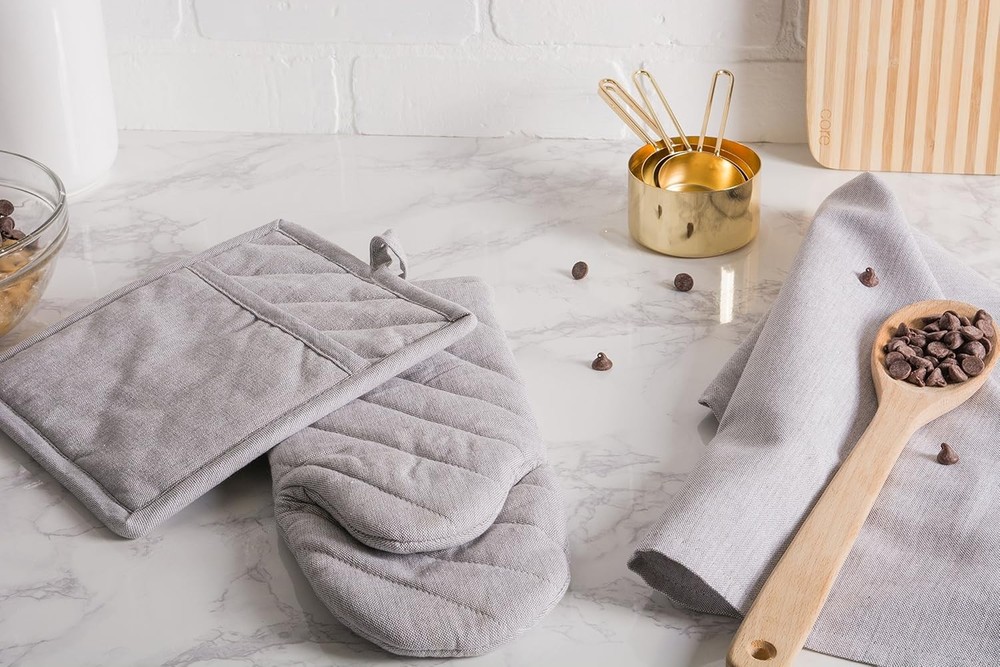 DII 100% Cotton Solid Chambray Kitchen Set, Potholders, Gray