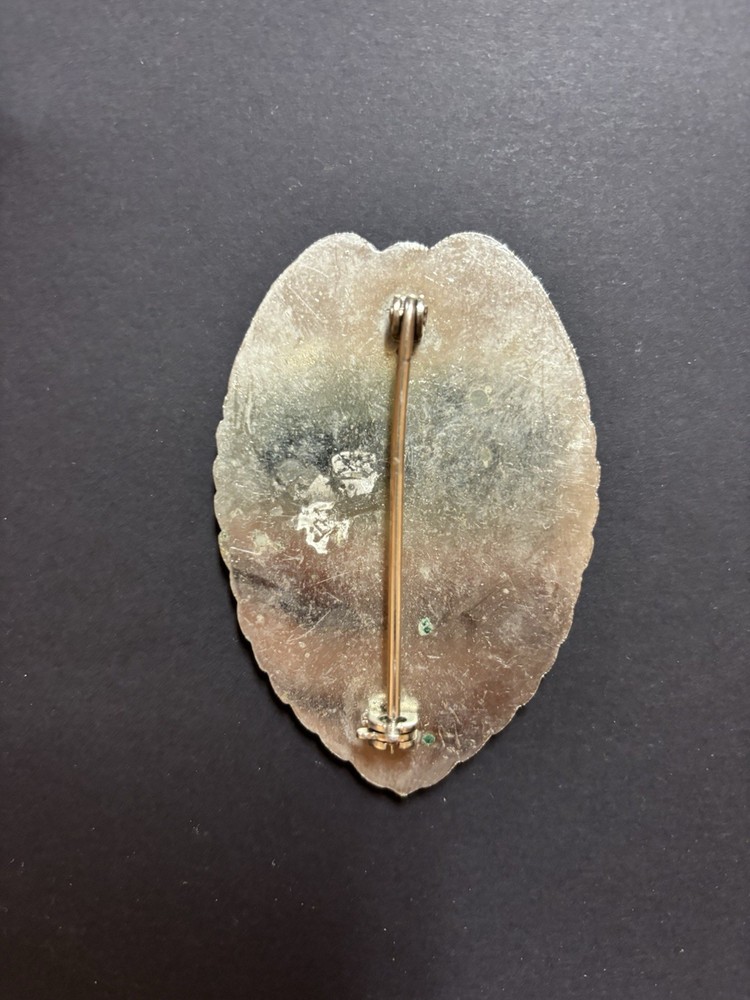 EMERGENCY MEDICAL TECHNICIAN SERVICED BADGE- Medal